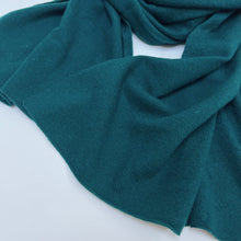 Load image into Gallery viewer, Cashmere | Shawl in Peacock
