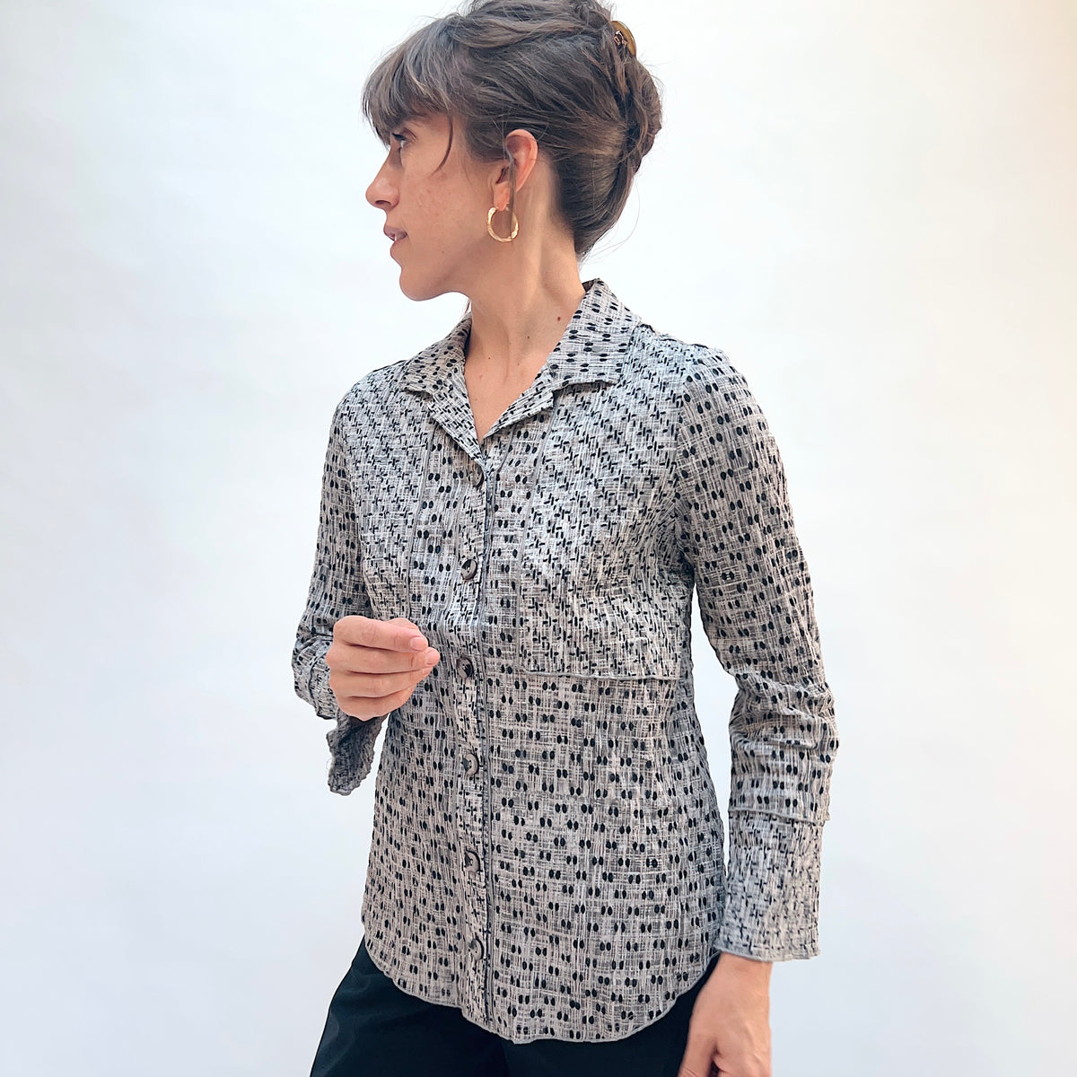 Habitat Mix & Match Geo Tunic in Mushroom, side view showing the crinkle-texture fabric, relaxed collar, and abstract geo dot-grid print
