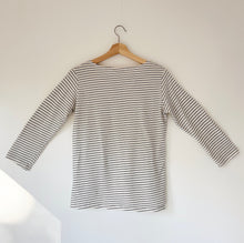 Load image into Gallery viewer, Cut Loose | 3/4 Sleeve Boatneck Tee Shirt in Thin Laundered Stripe

