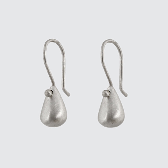 Jane Diaz | Solid Teardrop Earrings in Sterling Silver