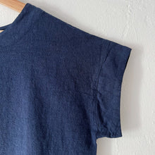 Load image into Gallery viewer, Cut Loose | Crosshatch Short Sleeve Top in Nightsky
