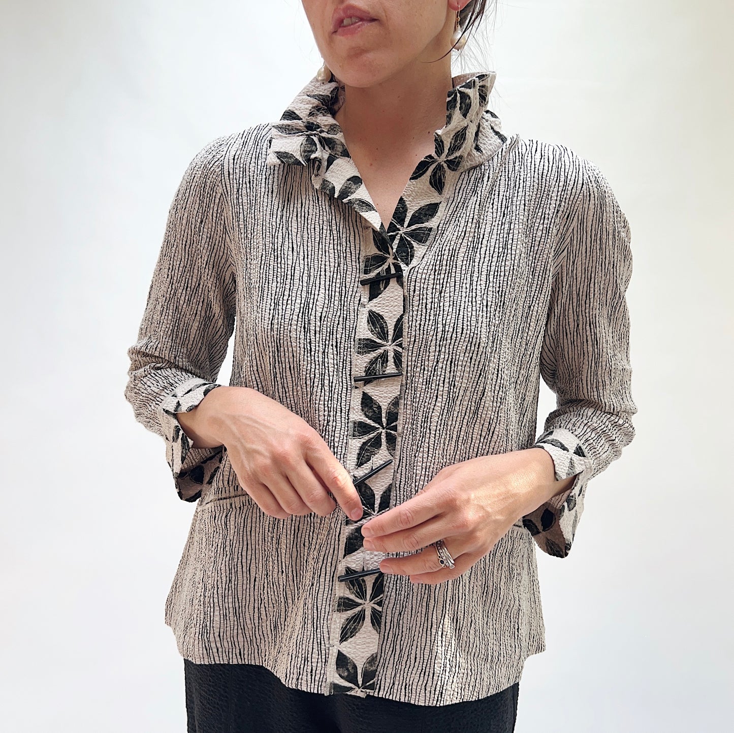 Crinkle Crepe Floral Luna Jacket in Willow