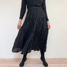 Load image into Gallery viewer, Vanite Couture | Pleated Skirt in Black
