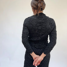 Load image into Gallery viewer, Vanite Couture | Crinkle Blouse in Black
