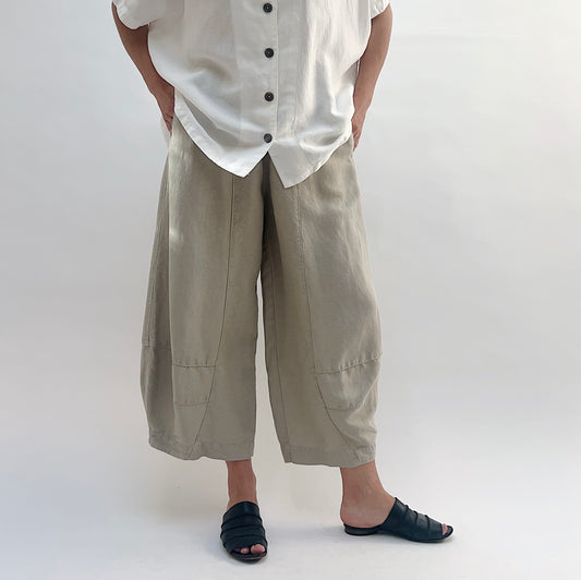 Linen Blend Tucked Hem Pants in Artichoke