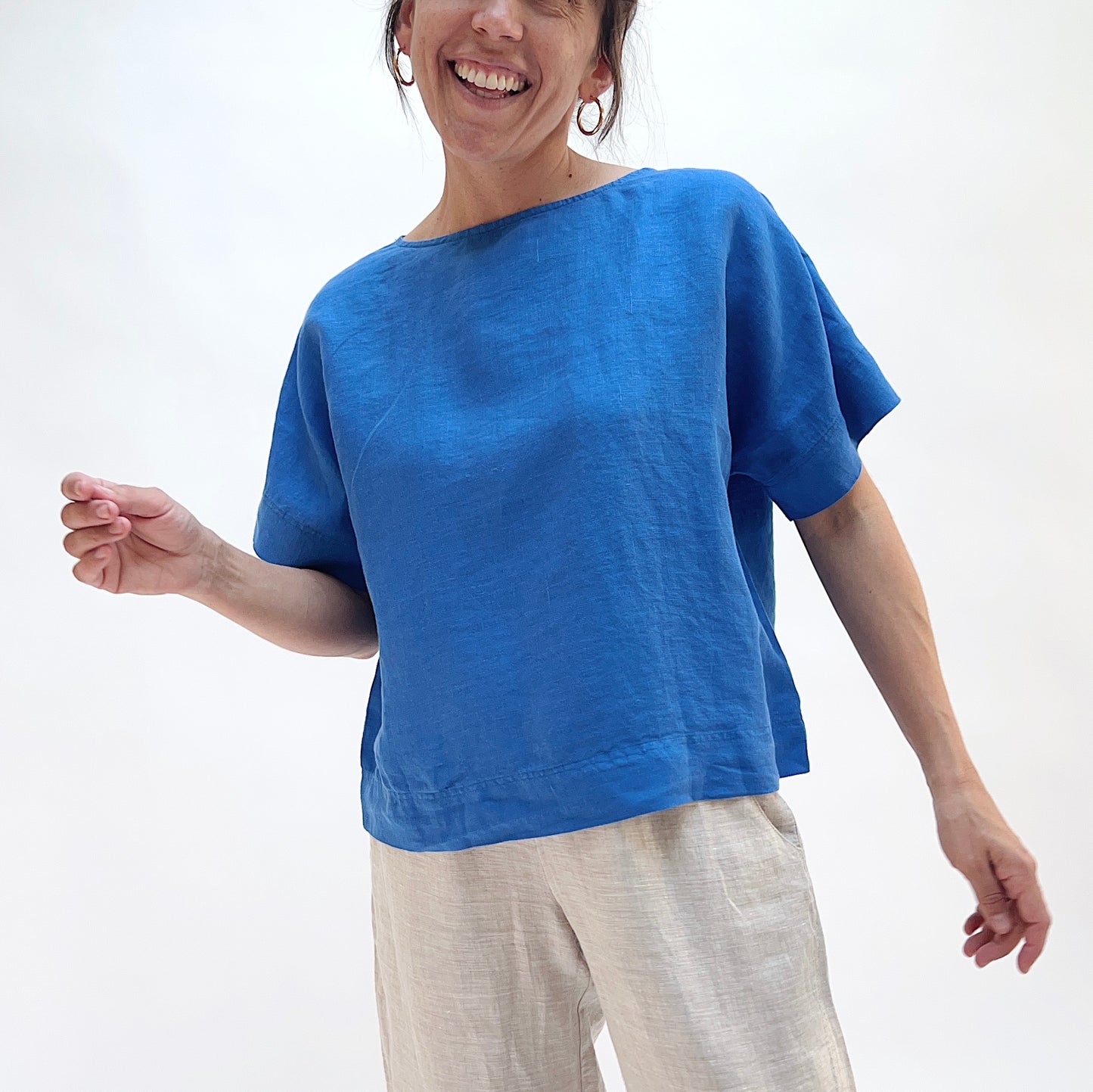 Short Sleeved Pullover Shirt in Flax Flower