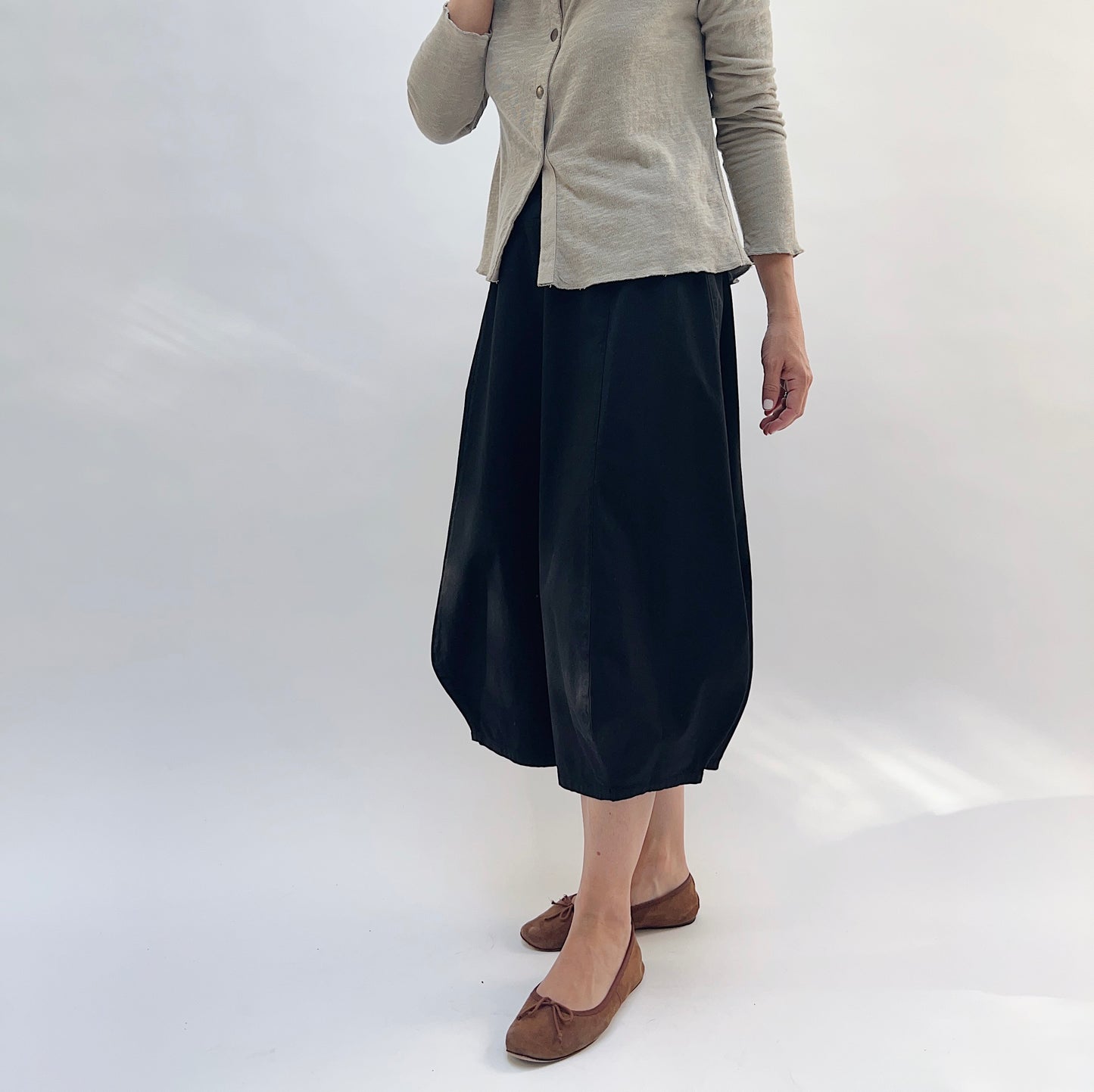 Rib Yoke Skirt in Black