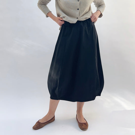 Rib Yoke Skirt in Black