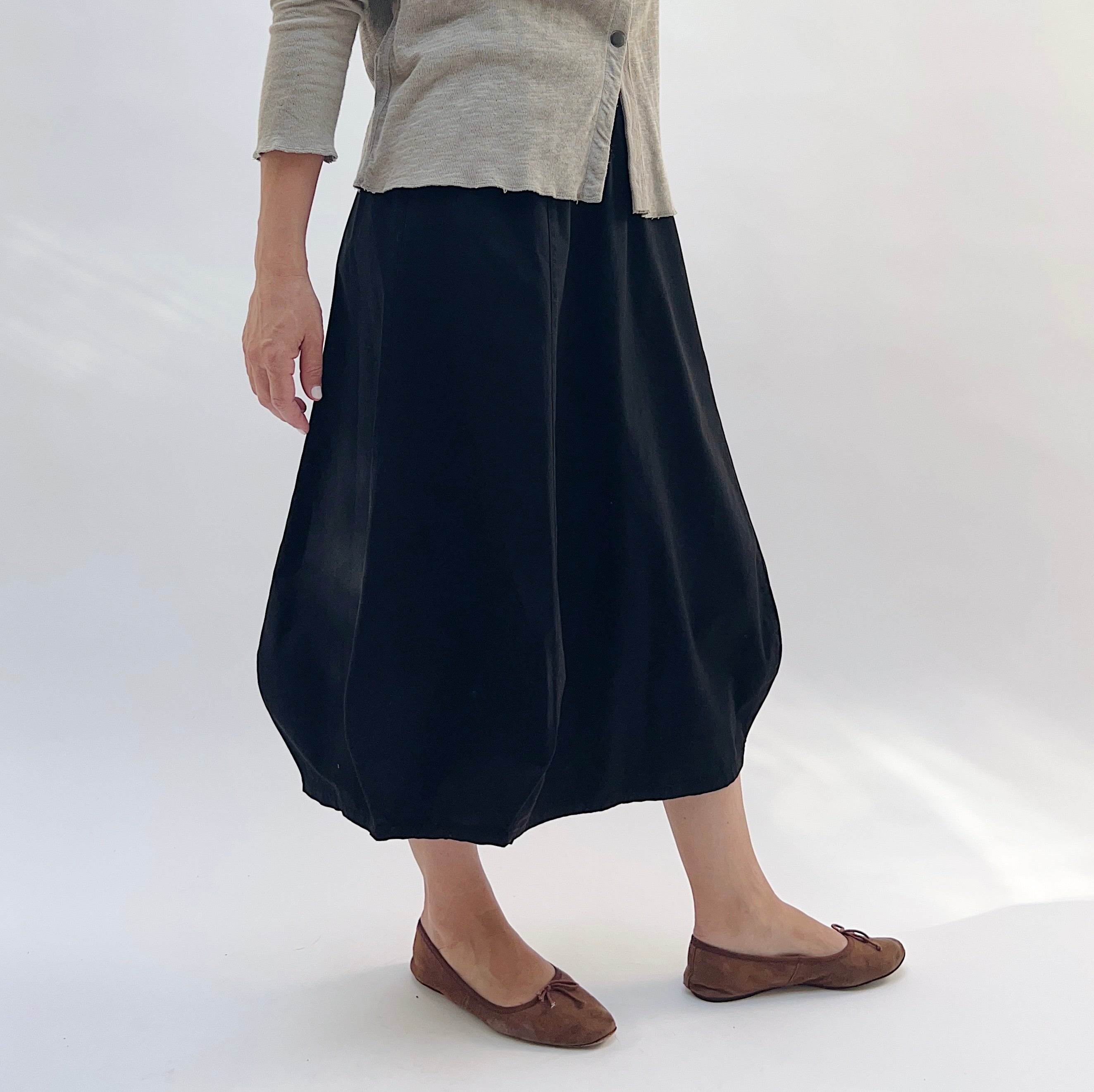 Rib Yoke Skirt in Black – Dotter