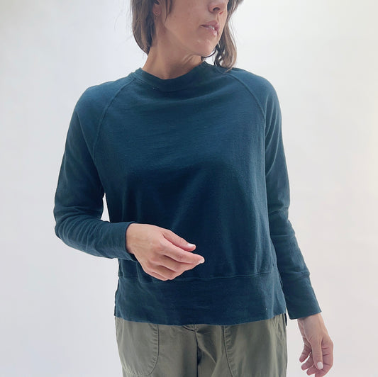 Raglan Sweatshirt in Ink