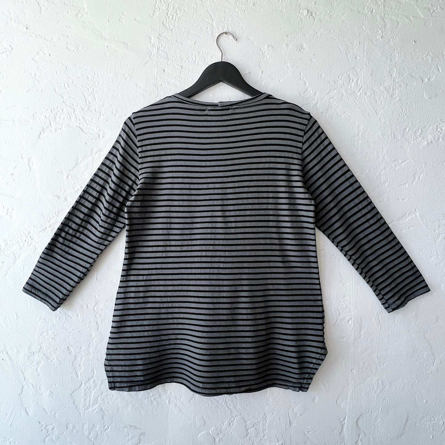 High Low Long Sleeve Shirt in Anthracite Stripes