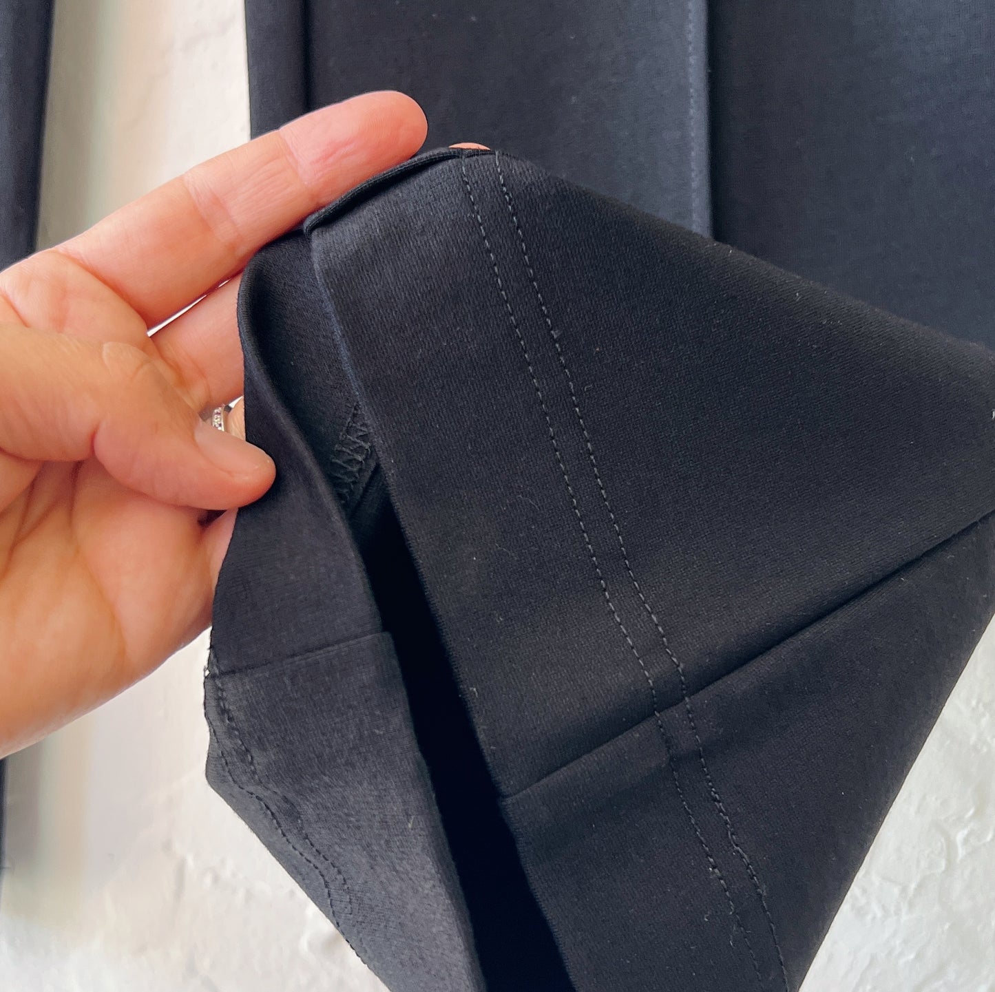 Olivia by Habitat | Kickflare Pant in Ponte in Black