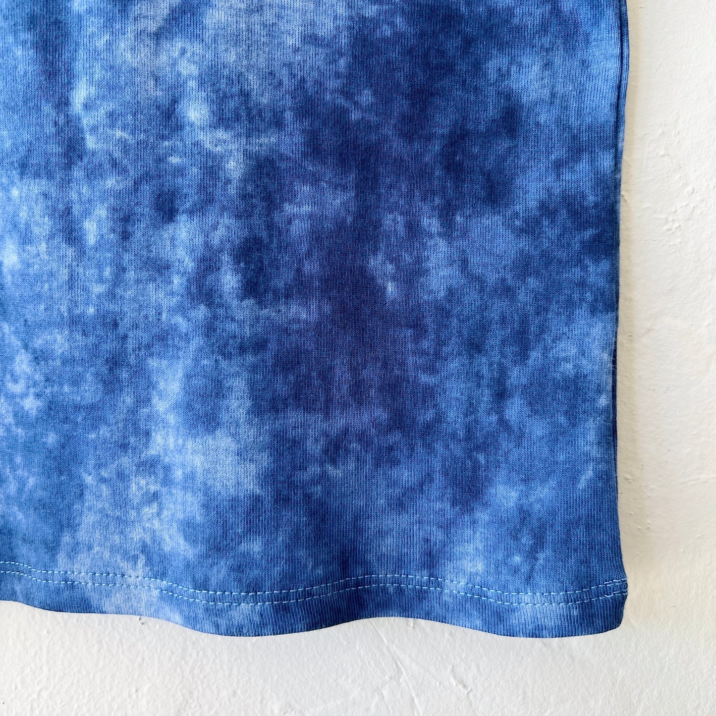 Marble Crewneck in Indigo