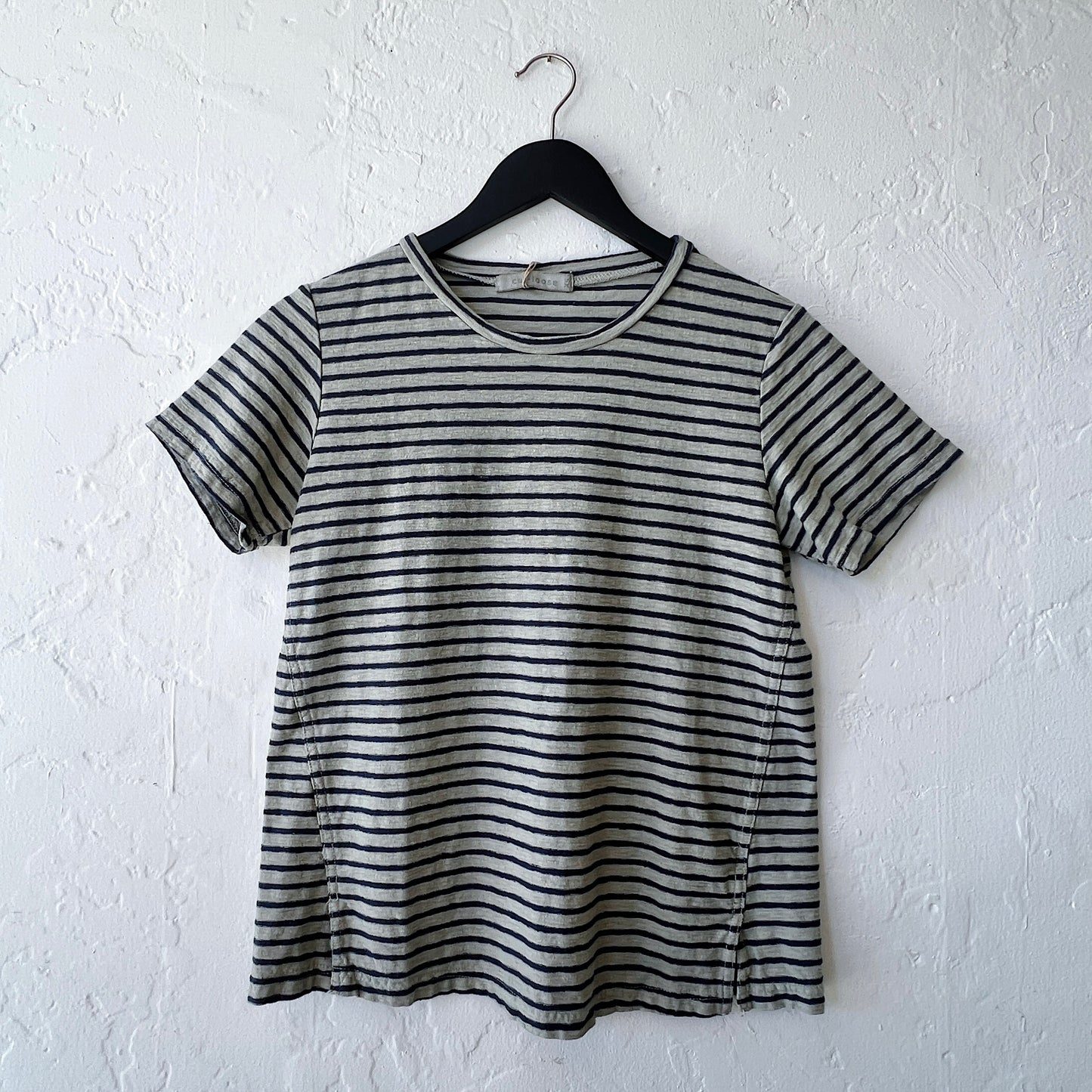 Short Sleeve Slit Hem Tee in Navy and Balsam Green Stripe