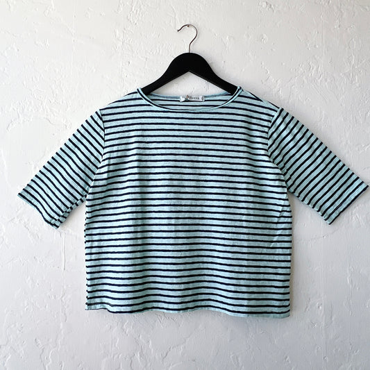 Elbow Sleeve Top in Fountain & Navy Stripe