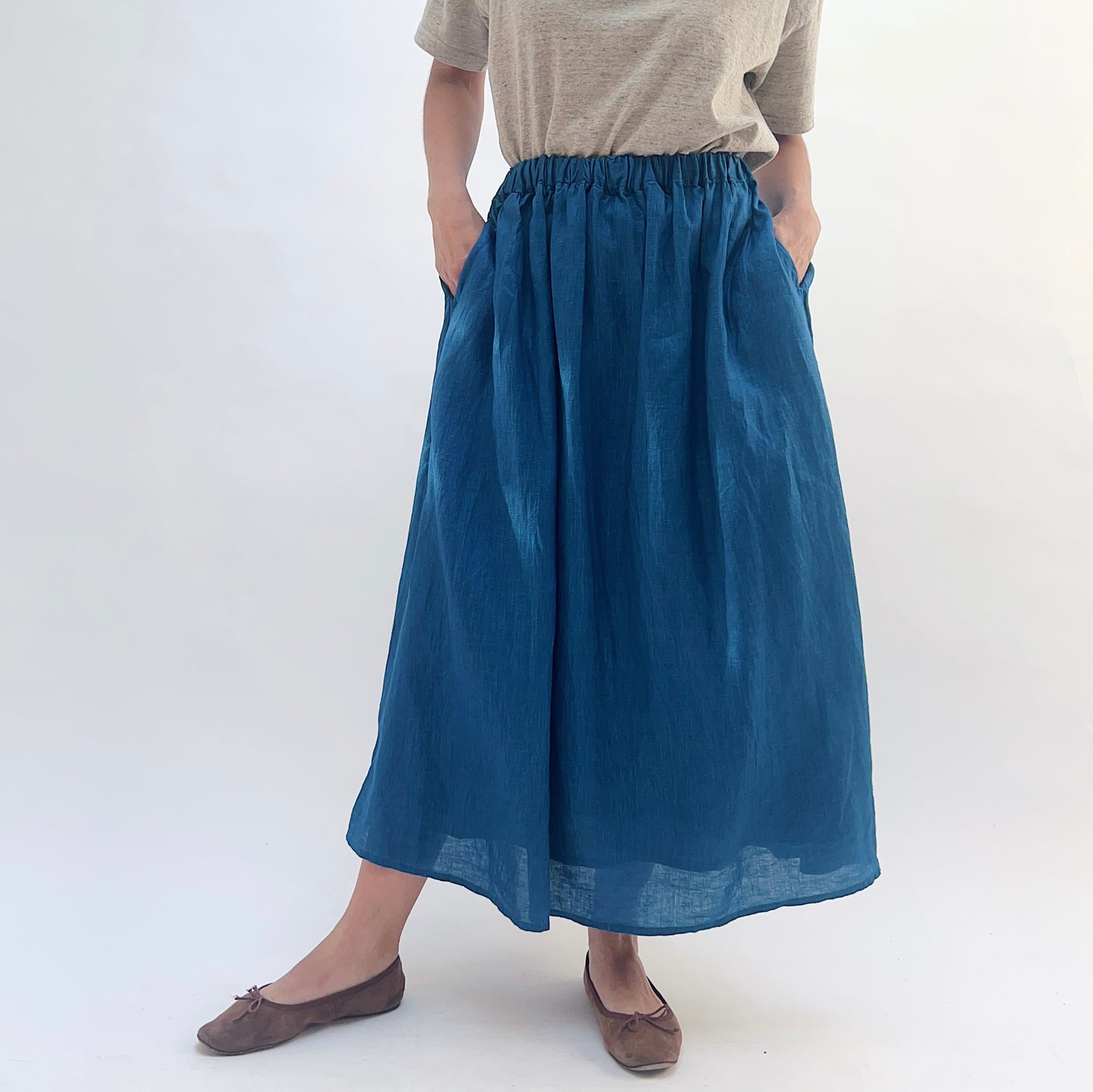 Woven Linen Skirt in Light Indigo