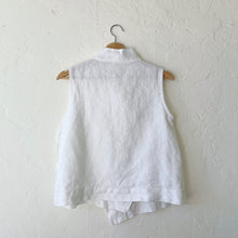 Load image into Gallery viewer, Bryn Walker | Koryo Vest in White

