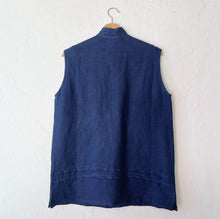 Load image into Gallery viewer, Bryn Walker | Linen Pintuck Vest in Starlight
