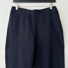 Load image into Gallery viewer, Weekend Terry Easy Capri in Black
