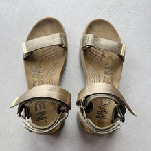 Load image into Gallery viewer, Woden | Line Sandal in Dark Olive
