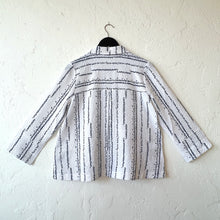 Load image into Gallery viewer, Habitat | Tulip Hem Easy Jacket in White
