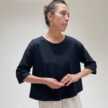 Load image into Gallery viewer, Pacific Cotton | Boxy Shirt in Black
