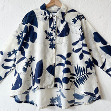 Load image into Gallery viewer, Bryn Walker | Miriam Button Down in Foglie Print
