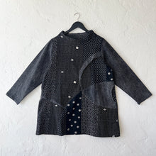 Load image into Gallery viewer, Mona Lisa | Panel Pullover in Black Sashiko Dot Print
