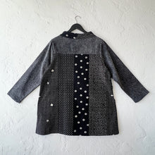 Load image into Gallery viewer, Mona Lisa | Panel Pullover in Black Sashiko Dot Print
