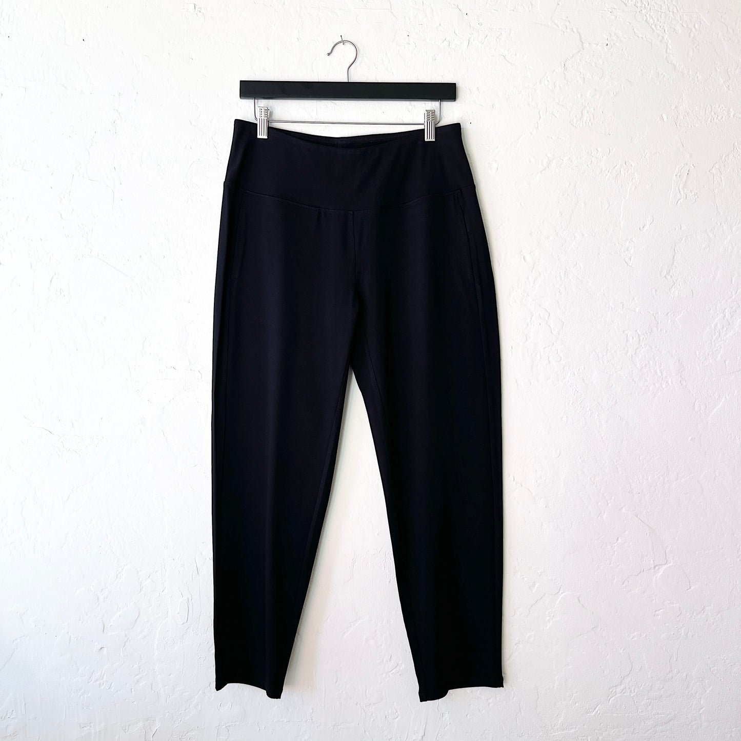 Core Travel Straight Pant in Black