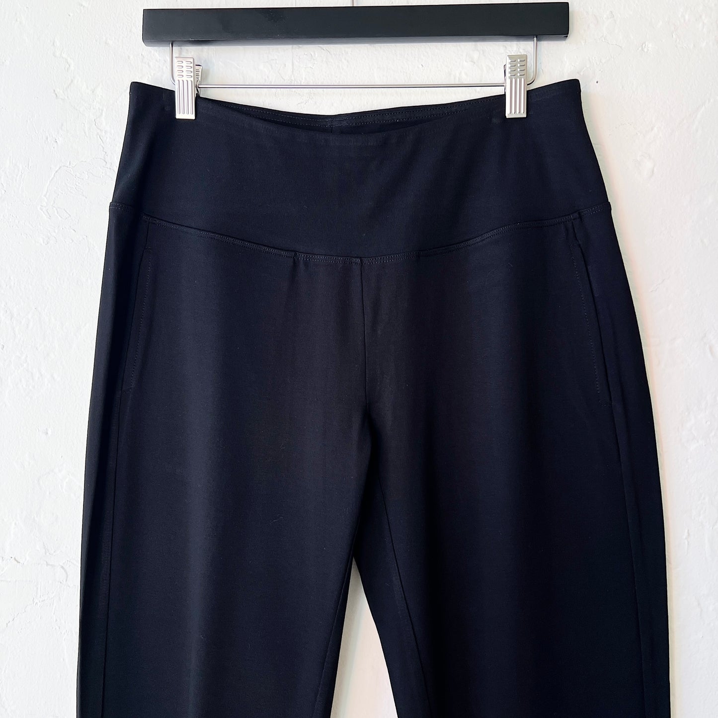 Core Travel Straight Pant in Black