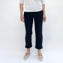 Load image into Gallery viewer, Weekend Terry Easy Capri in Black
