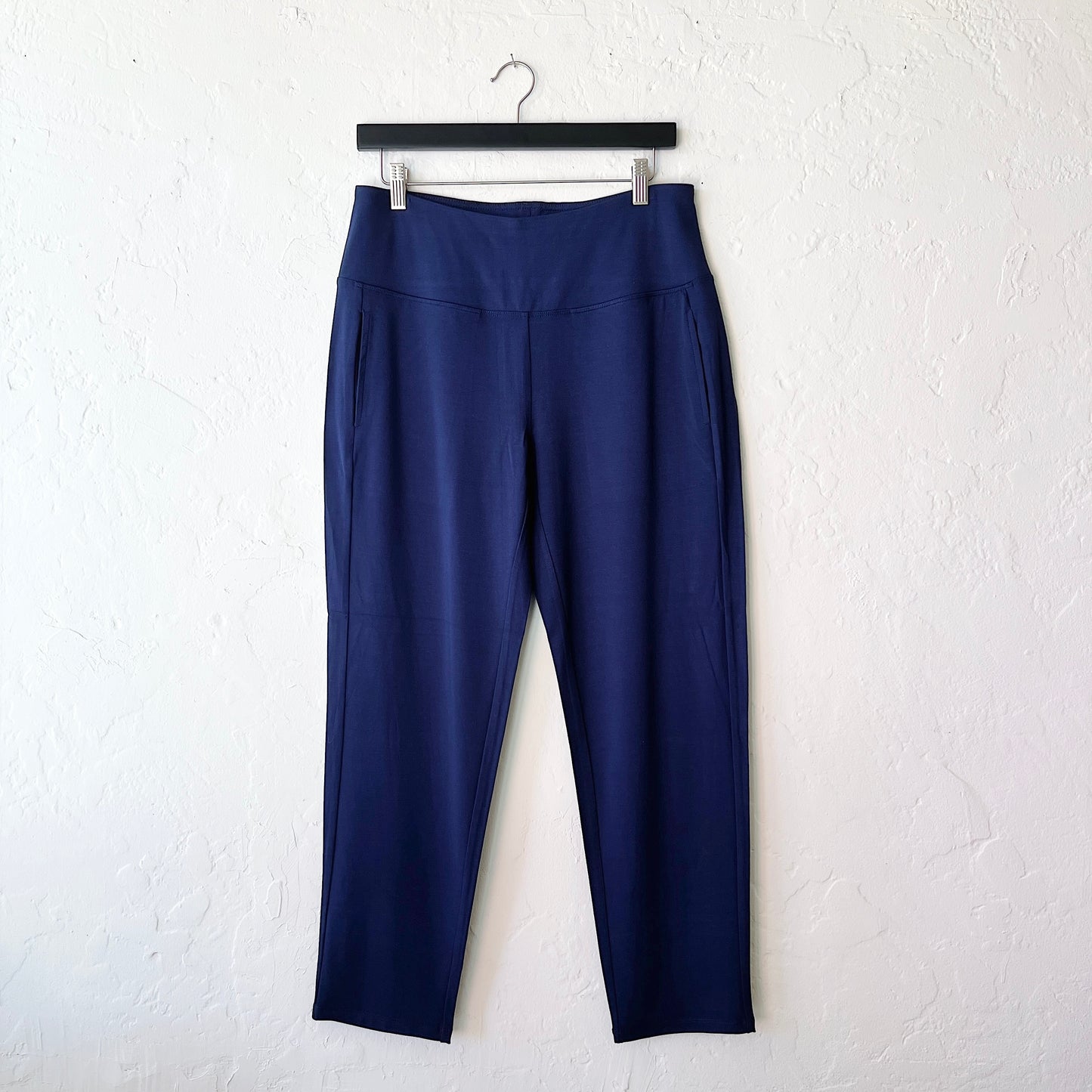 Core Travel Straight Pant in Navy