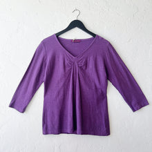 Load image into Gallery viewer, Cut Loose | 3/4 Sleeve Tuck Front Tee in Mulberry
