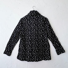 Load image into Gallery viewer, Komil | Thira Dot Pullover in White
