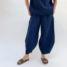 Load image into Gallery viewer, Bryn Walker | Linen Oliver Pant in Starlight
