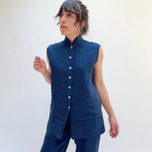 Load image into Gallery viewer, Bryn Walker | Linen Pintuck Vest in Starlight
