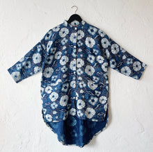 Load image into Gallery viewer, Yaza | Gauze Shirt in Hibiscus
