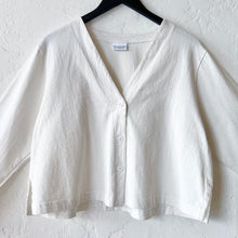 Load image into Gallery viewer, Pacific Cotton | Button Front Crop Cardigan in Cream
