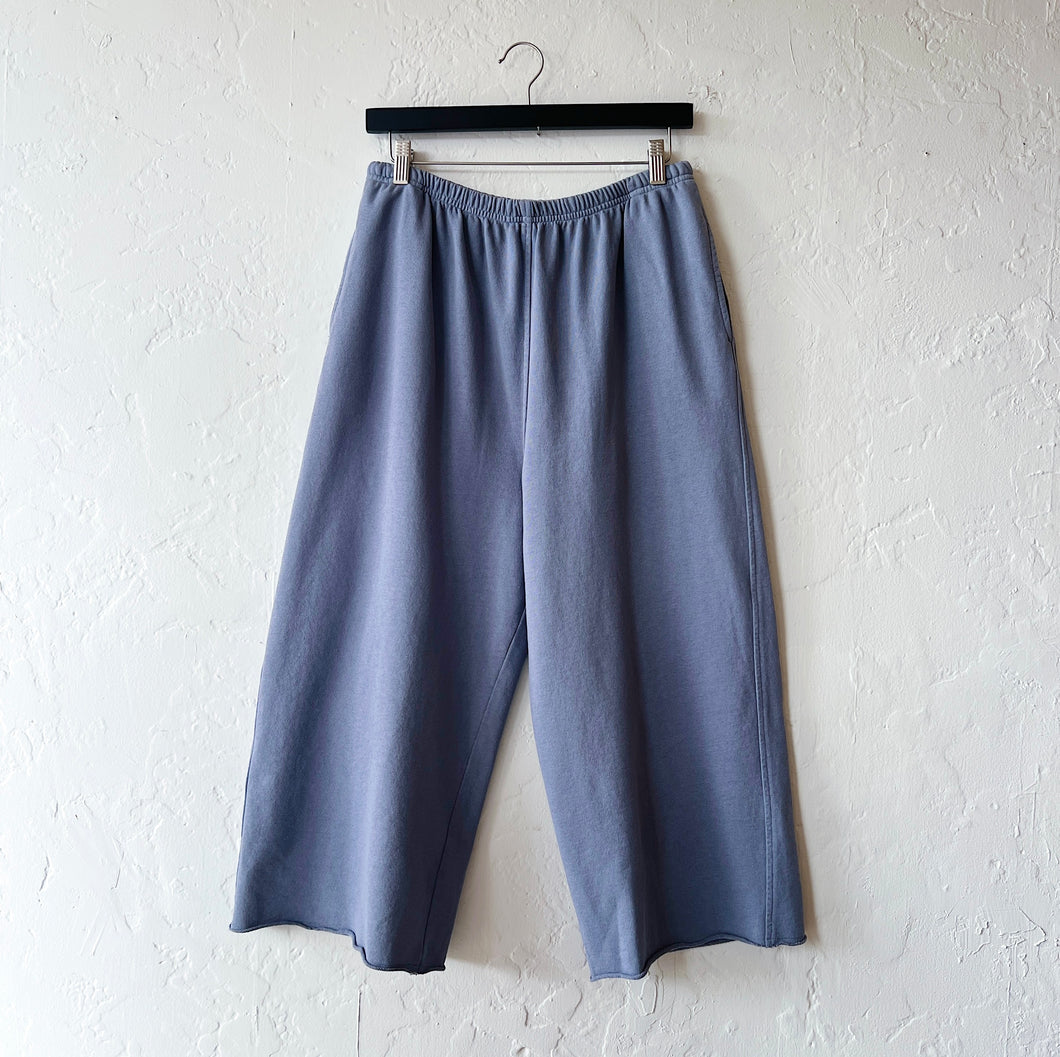 Eleven Stitch | Knit Crop Pant in Dolphin
