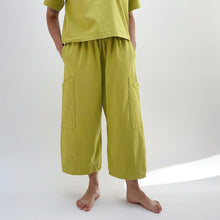 Load image into Gallery viewer, Pacific Cotton | Cotton Pasha Pant in Pera

