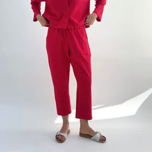 Load image into Gallery viewer, Pacific Cotton | Sunday Pant in Kirsch

