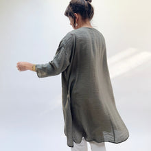 Load image into Gallery viewer, Cut Loose | Parachute Button Down Tunic in Clay
