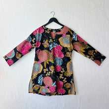 Load image into Gallery viewer, Dolma | Cotton Beau Tunic in Black
