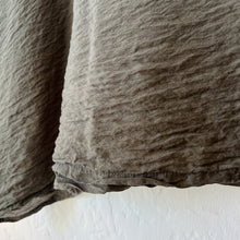 Load image into Gallery viewer, Cut Loose | Parachute Crop Top in Clay
