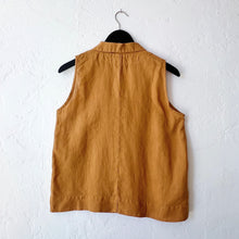 Load image into Gallery viewer, Cut Loose | Sleeveless Linen Shirt with Collar in Manuka
