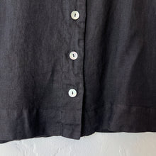 Load image into Gallery viewer, Cut Loose | Sleeveless Linen Shirt with Collar in Black

