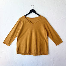 Load image into Gallery viewer, Cut Loose | Split Neck Top in Manuka
