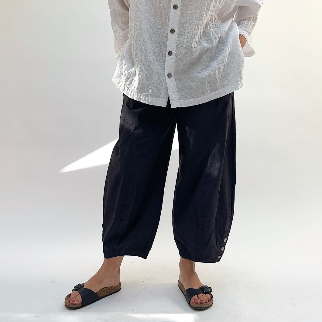 Eleven Stitch | Doreen Pant in Black Pearl