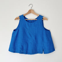 Load image into Gallery viewer, Yuvita | Button Back Tank in Flax Flower
